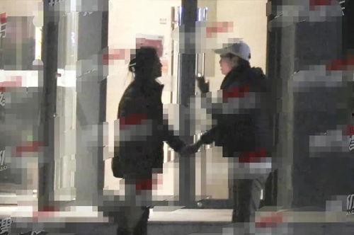 中南集市三人吃瓜事件视频,一场引发热议的街头冲突