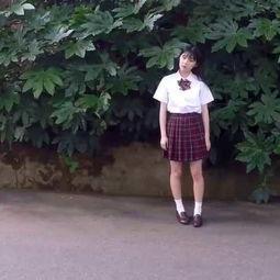 吃瓜人拍照视频姿势图,揭秘吃瓜群众拍照姿势大赏