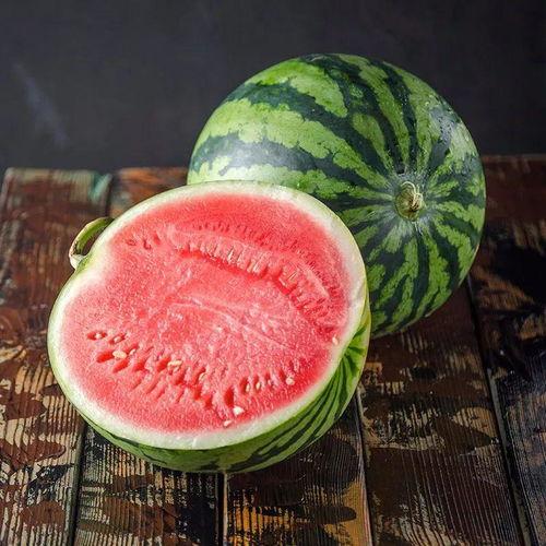 快速吃麒麟瓜的视频,一秒尝鲜！麒麟瓜快速吃法大揭秘