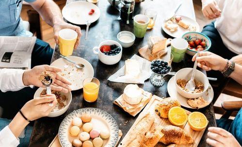 吴京一日三餐吃瓜视频
