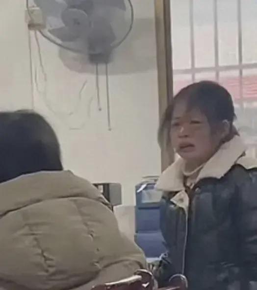 老师的吃瓜视频,趣味横生的校园生活瞬间